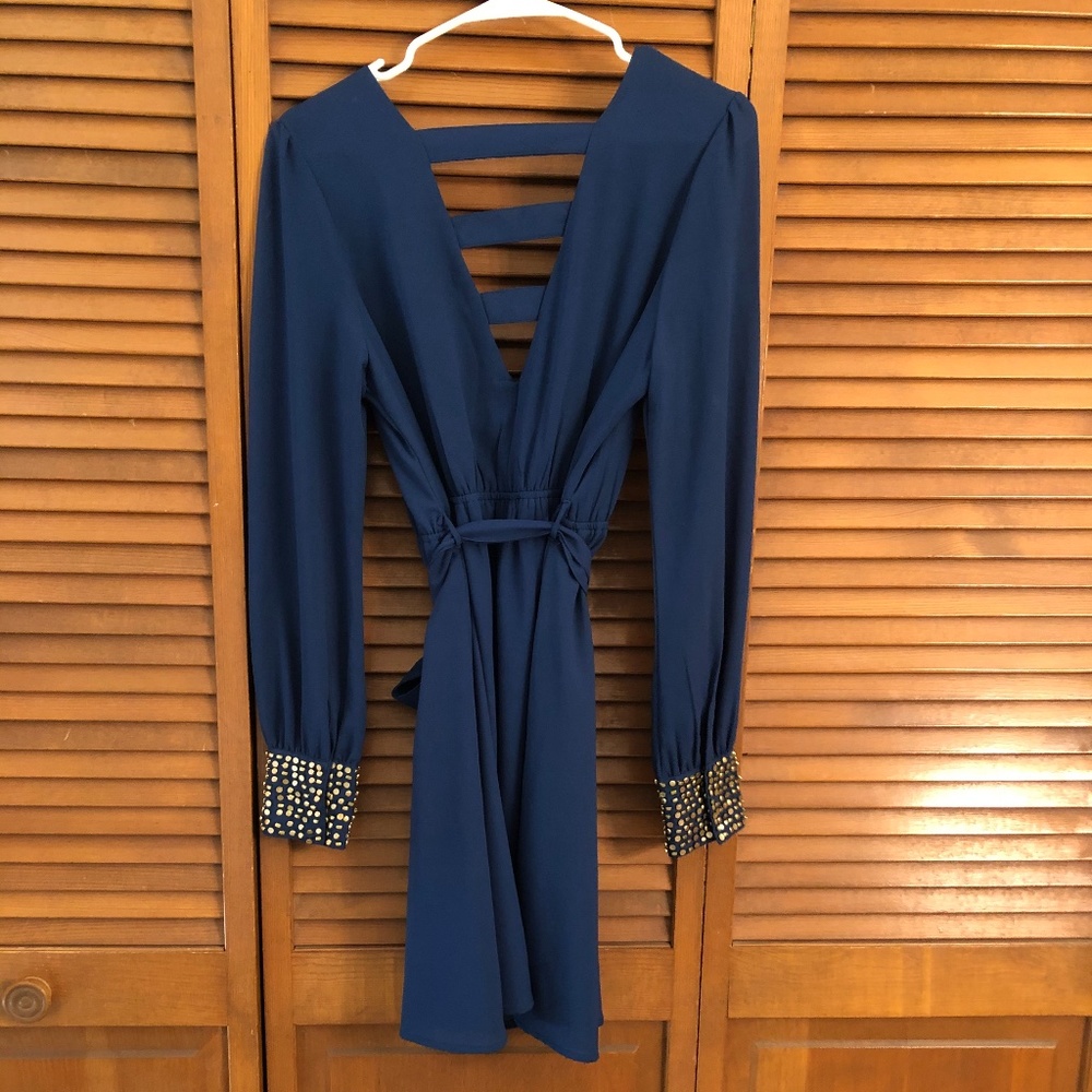 Dress - Picture 2 of 2